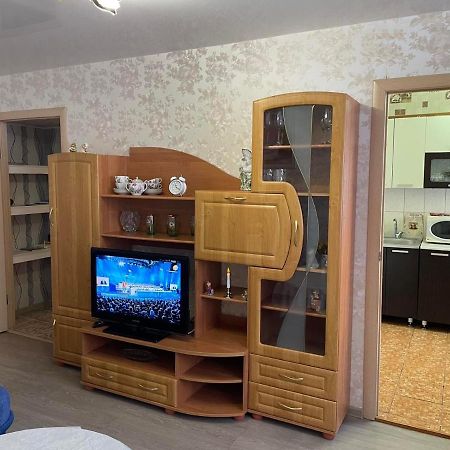Apartment On Kommunisticheskaya, 14 Polatsk Luaran gambar