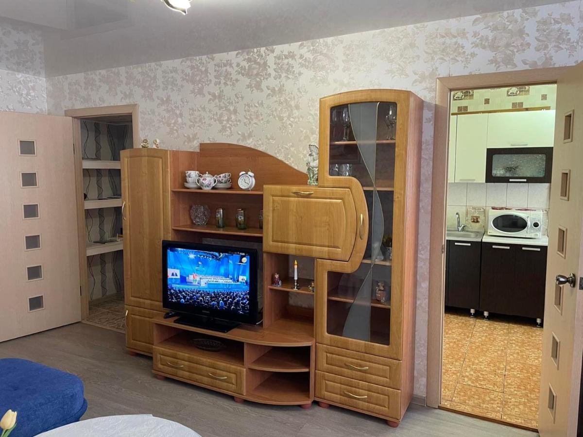 Apartment On Kommunisticheskaya, 14 Polatsk Luaran gambar