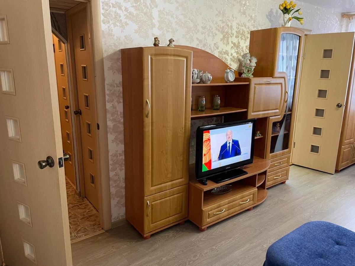 Apartment On Kommunisticheskaya, 14 Polatsk Luaran gambar